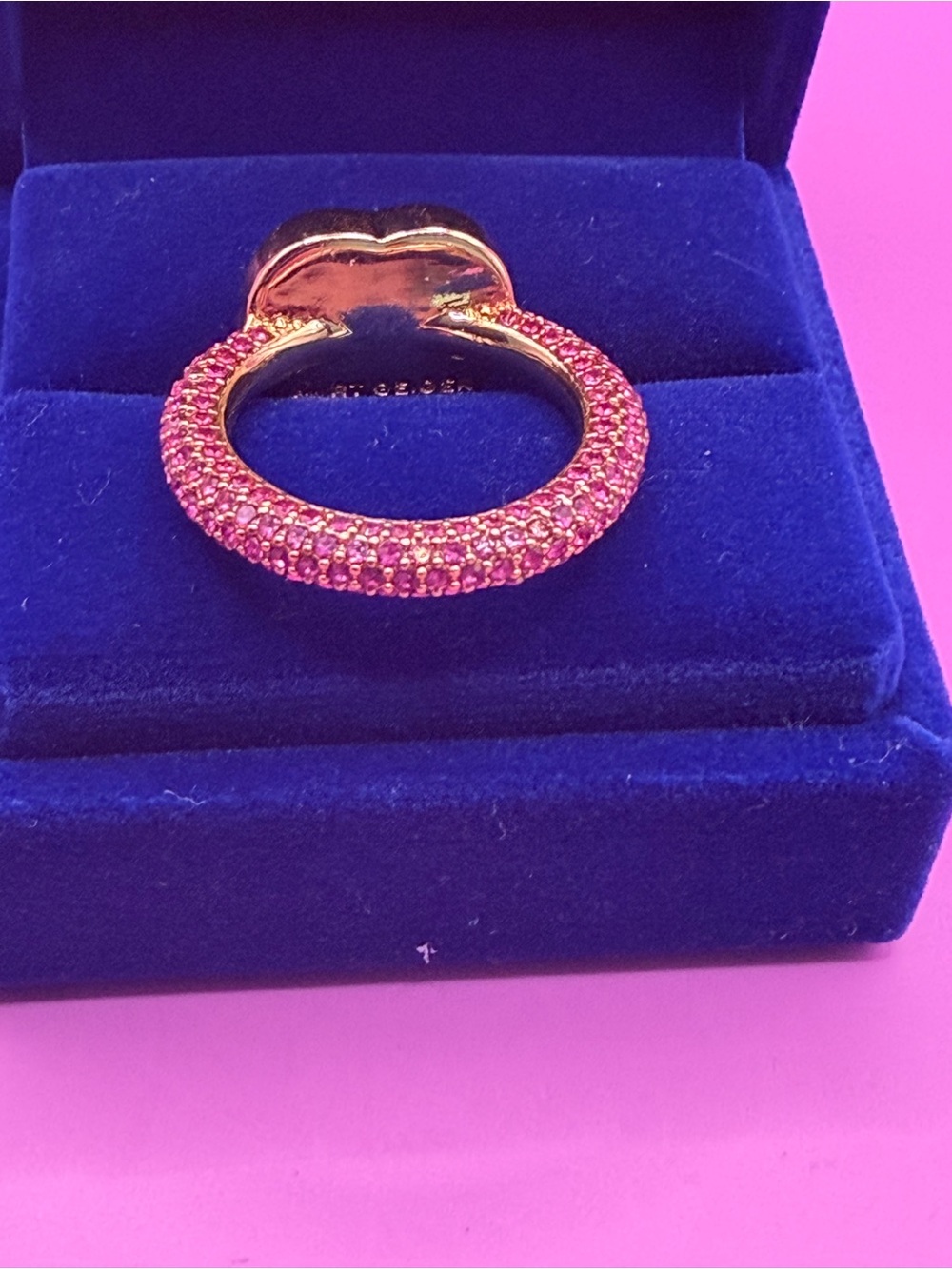 Kurt Geiger London Crystal Heart Cocktail Ring - size 7 - Picture 3 of 7